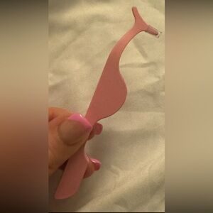 Pink Eyelash Applicator Tool